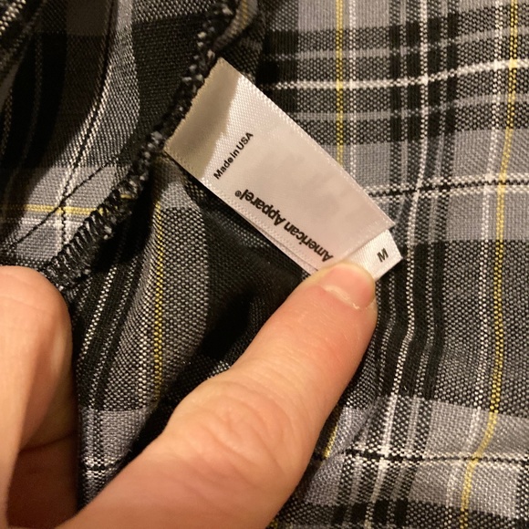 (SOLD) Vintage Plaid Skirt - Picture 4 of 4